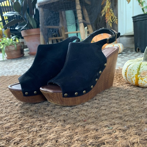 Black Open Toe Studded Suede Wedges - Picture 2 of 7